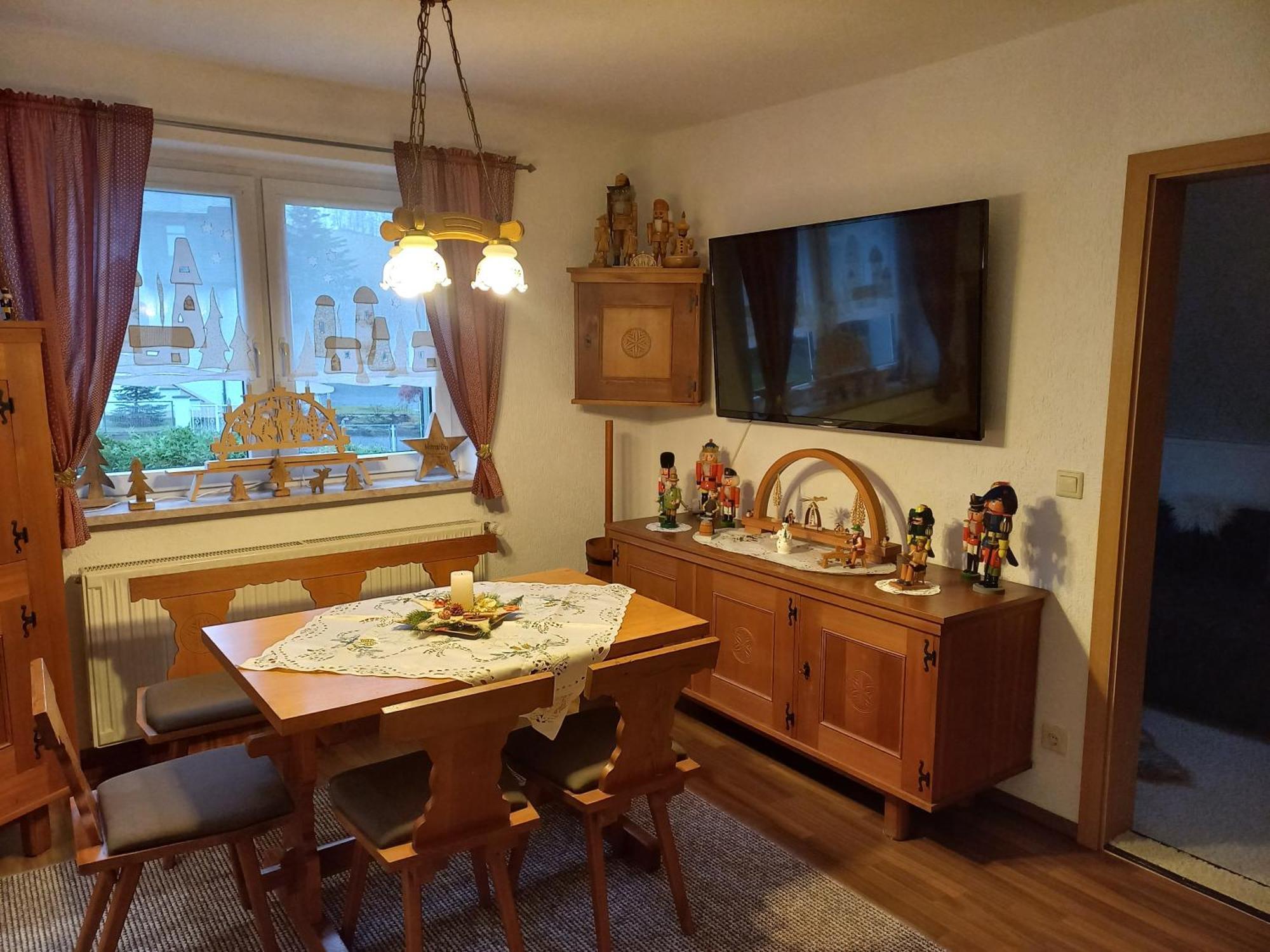 Ferienwohnung Im Erzgebirge ノイハウゼン エクステリア 写真